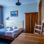 Pod Nosalem Aparthotel 3*