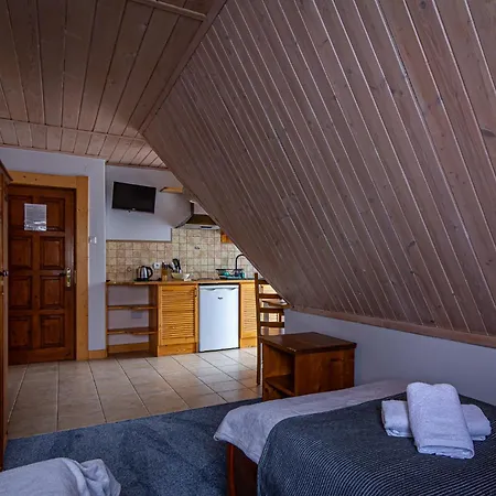 Pod Nosalem זקופאנה