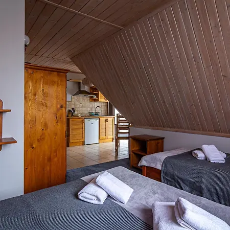 מלון דירות Pod Nosalem