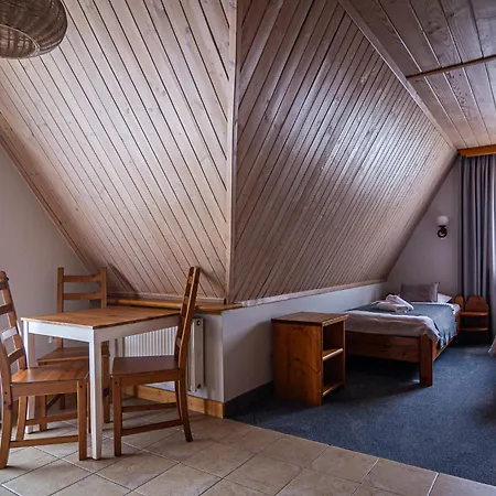 Pod Nosalem Aparthotel 3*