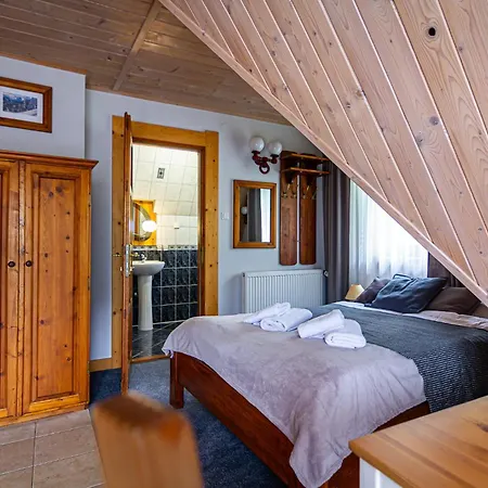 Pod Nosalem זקופאנה