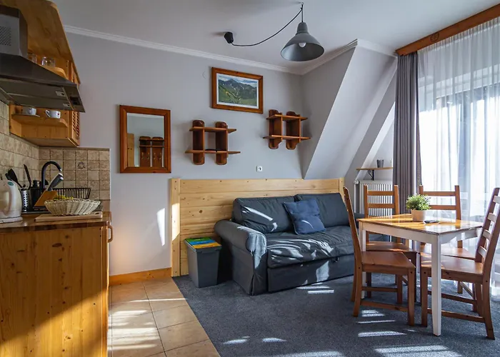 Pod Nosalem זקופאנה